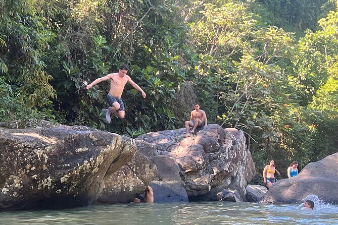 El Yunque Rainforest- Water Slide, Luquillo Beach Guided Tour - Stop 3: Luquillo Beach cooldown next to the kiosks