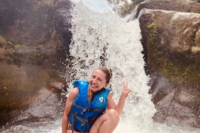 El Yunque: Waterslide and Plus Beach Round Trip - Lunch Stop and the Reality Check on Meals