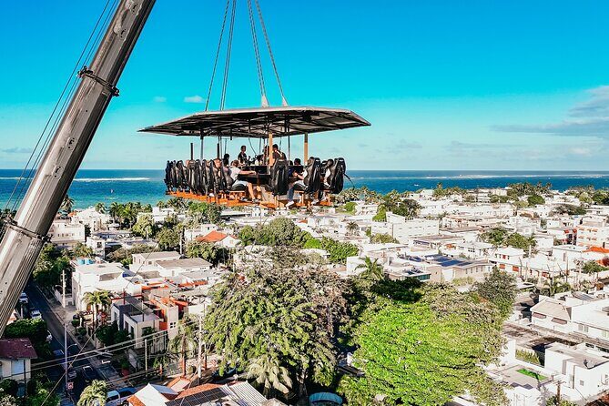 FlyDining: 4 Courses Dinner with City Lights & Ocean Breeze - Where You’ll Feel It Most: Photos, Wind, and City Lights