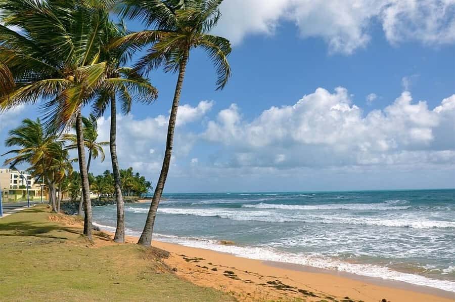 From Fajardo: Boat and Snorkeling in Culebra Island with All-Inclusive - Drinks, Lunch, and Snacks: The All-Inclusive Comfort Factor