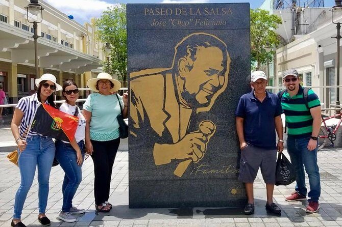 Guided Walking Tour in Ponce - Stop 2: Centro Cultural Carmen Sola de Pereira de Ponce