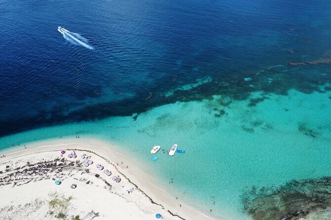 Half-Day Private Boat Experience – Appetizers & Drinks Included - Snacks, Drinks, and Beach Time: How the Trip Stays Relaxed