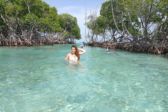 La Parguera Boat Charter with Captain: Kayak & Snorkel - La Parguera cays and that see-through water feeling