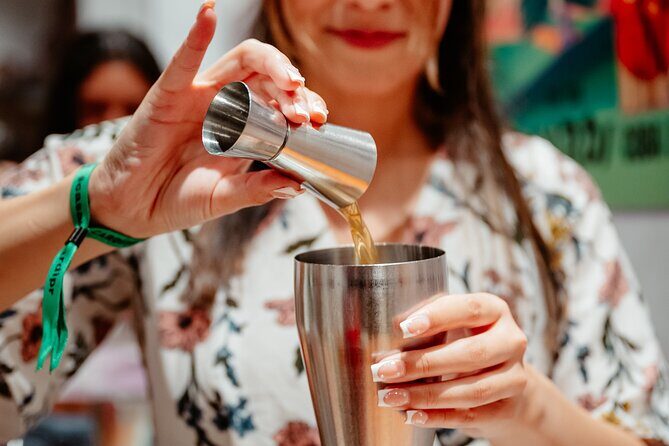 Mixology Class at Casa BACARDÍ in Puerto Rico - Start at the Pavilion: Welcome Cocktail and Quick Check-In Energy