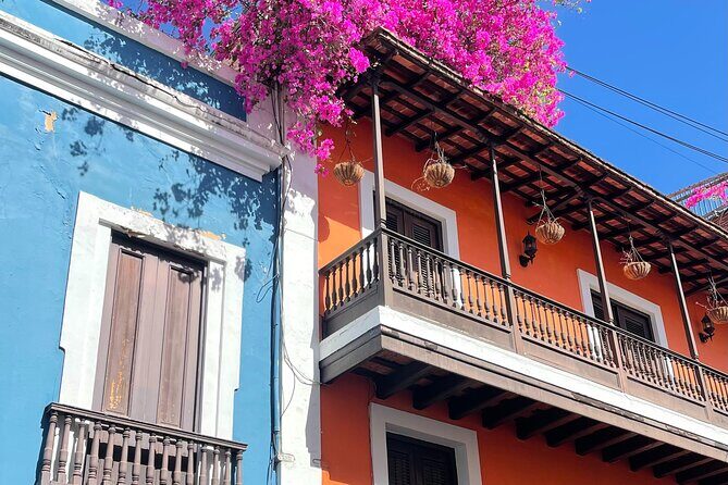 Old San Juan and San Cristobal Castle Walking Tour - Capilla del Santo Cristo de la Salud: a tiny chapel with a legend
