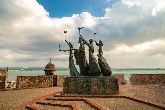 Old San Juan & Loiza African Town Full-Day Tour: Minimum 8+people - Old San Juan: forts, walls, and the UNESCO core