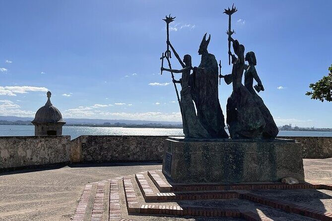 Old San Juan Tour (1 Hour) by DUHO - Catedral Basilica Menor de San Juan Bautista: the big church stop