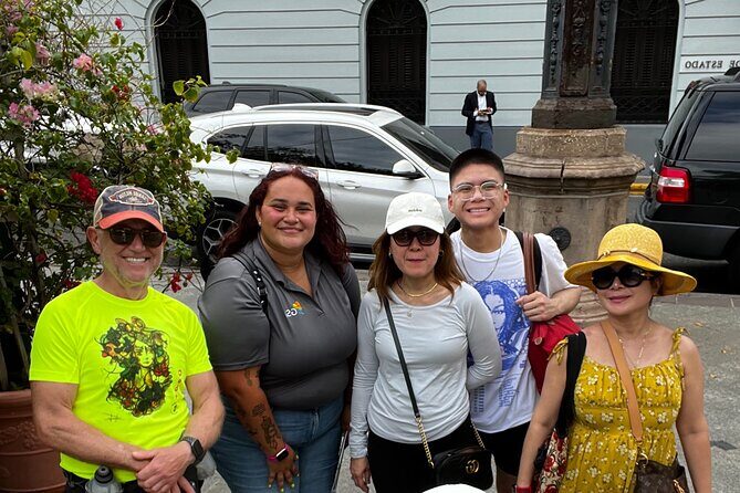 Old San Juan Walking Tour with a Historian - Plaza Colón: the cobblestones that start the story
