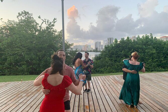 Outdoor Salsa Class Experience in San Juan - Key things to know before you go