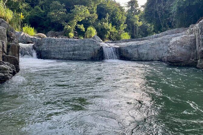 Pinones Bar Hopping Beach Food Tour & Caguas River Hidden Gem - How the Bar-Hopping Works Without Losing Your Bearings