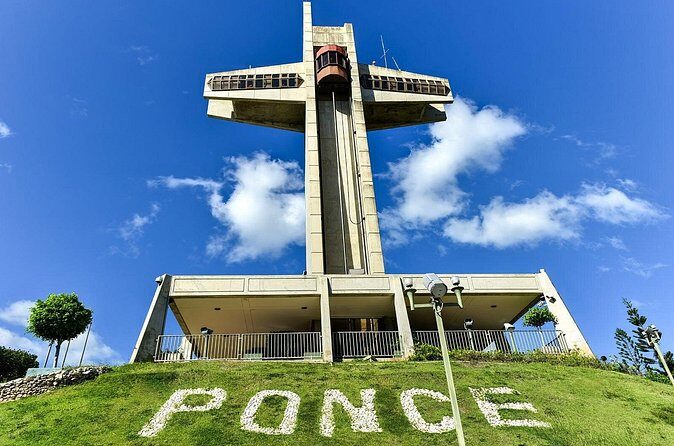 Ponce: Walking City Tour, Entry Seralles Museum & Dinner Included - Guides and Transport: Why the Day Feels Personal