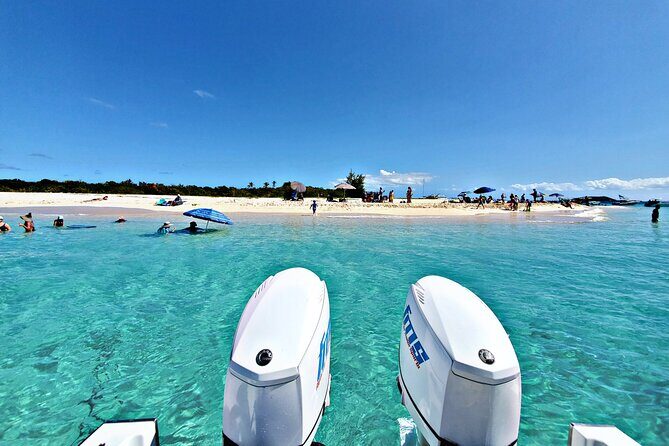 Private All-Inclusive 22ft Boat Guided Snorkeling Icacos Palomino - Quick hits