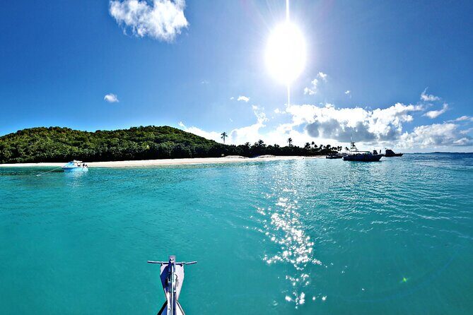 Private All-Inclusive 22ft Boat Guided Snorkeling Icacos Palomino - All-inclusive on water: snacks, drinks, and what you really get