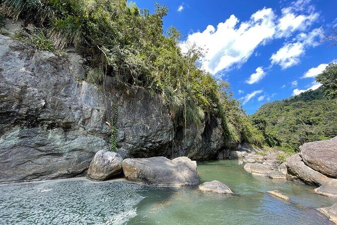 Puerto Rico Hiking and Waterfall PRIVATE Excursion! - Key things that make this tour work