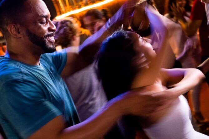 Salsa Dance Class and Nightlife Tour in San Juan - Merengue to Salsa de Calle: What You’ll Learn (and Why It Works)