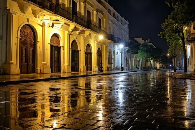 San Juan Ghost Tour: Shrieks in the Sugarcane - Stop 5: Hotel El Convento and odd happenings in a former noblewoman’s home