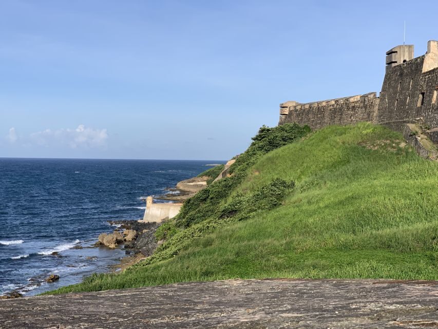 San Juan: Ghosts and Spooky History Walking Tour - Raíces Fountain, the Chapel area, and La Fortaleza’s serious presence