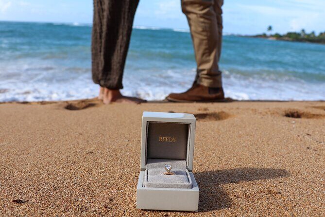 Stunning Private Beach Photoshoot in Puerto Rico's Hidden Gem - Getting the Best Shots: Light, Angles, and Location Variety