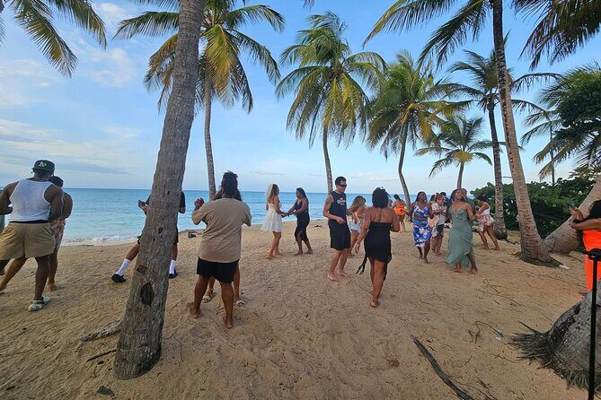Sunset Salsa Beach Class in San Juan - The Beach Backdrop: What You’ll See During the Lesson