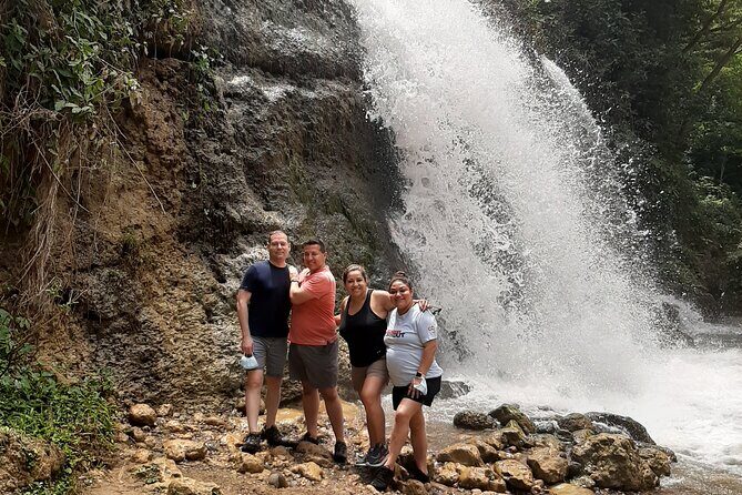 Transfer from San Juan to Ceiba Ferry or Ceiba to San Juan - En-Route Stops: Snacks, Groceries, and Quick Breaks