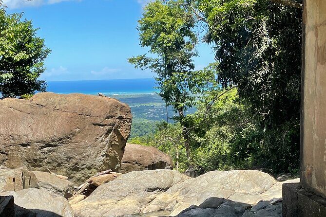 Waterfall Hike in Remote Area of El Yunque Rainforest; San Juan - How the guide shapes your day (and your safety)